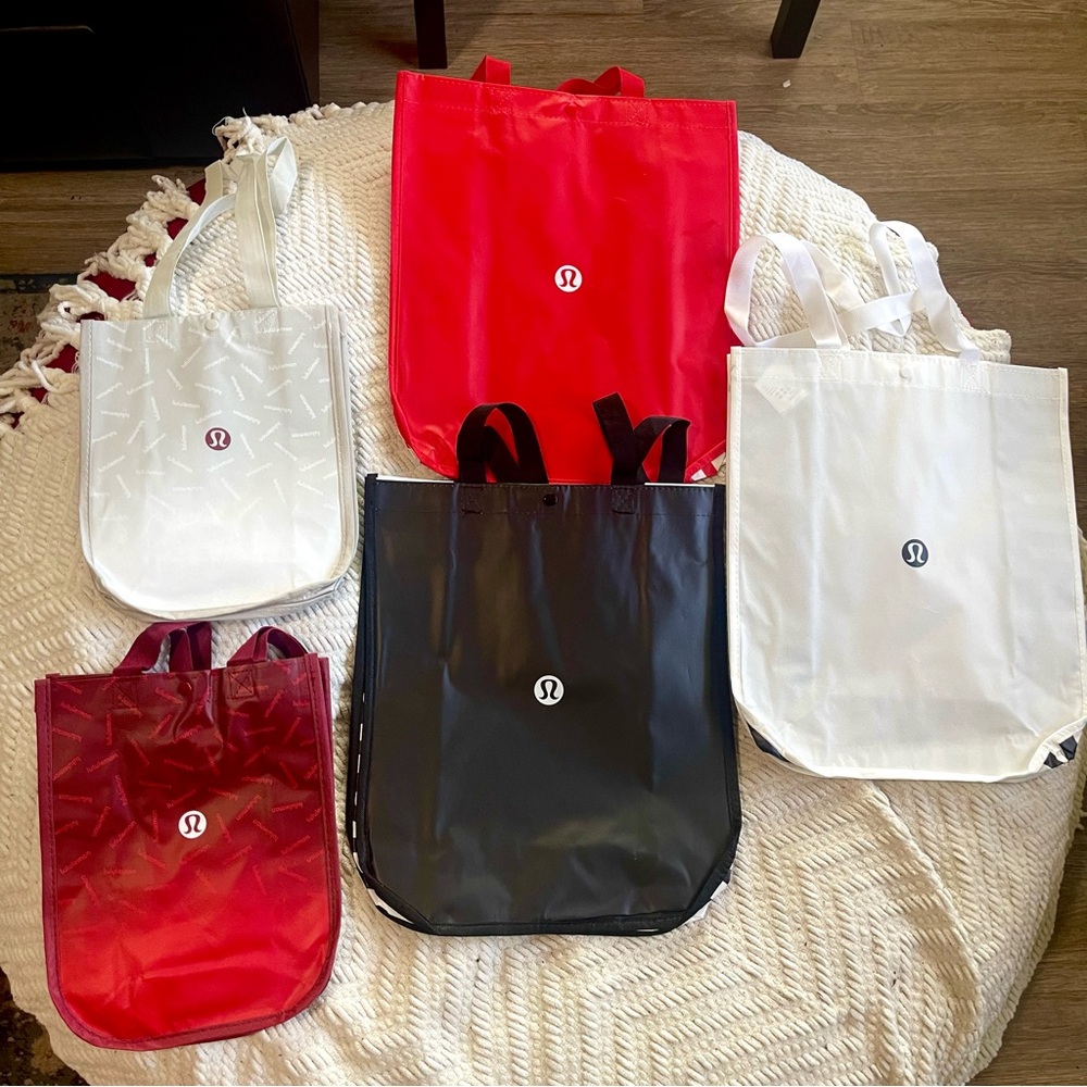 NEW - 5 Lululemon Reusable Bags